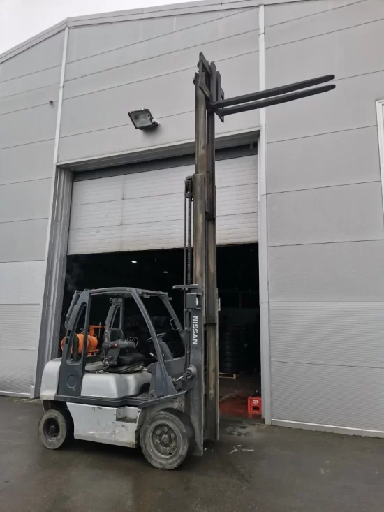 targonca NISSAN/UNICARRIERS