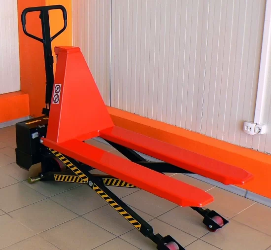 LIFTEX Scissor 1508E elektromos raklapemelő