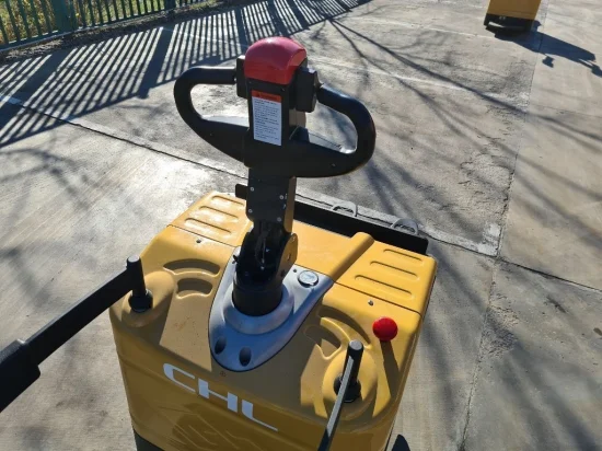 CHL 30ET elektromos raklapemelő