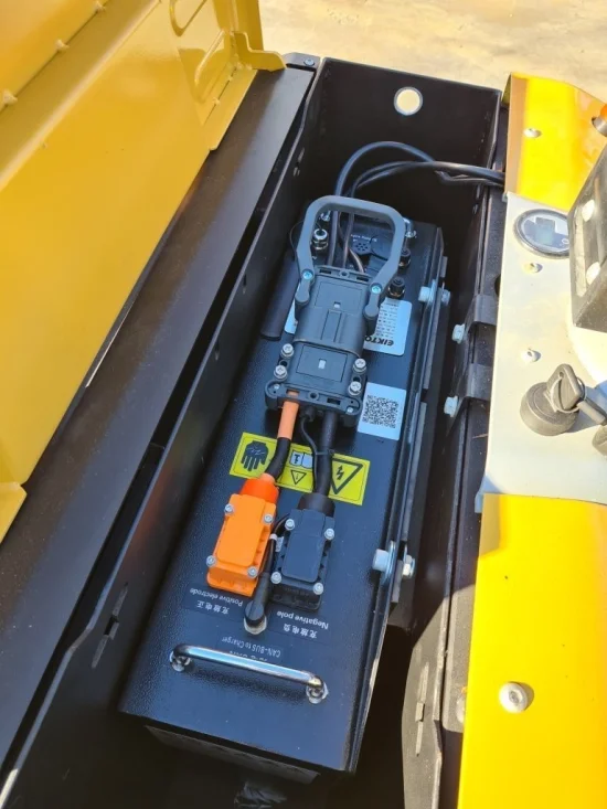 CHL 30ET elektromos raklapemelő
