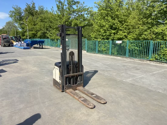 CROWN elektromos targonca