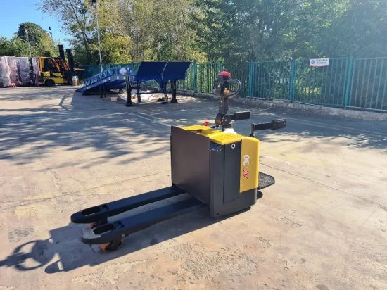 CHL 30ET elektromos raklapemelő