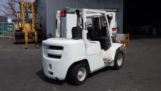 targonca NISSAN/UNICARRIERS