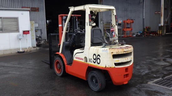 targonca NISSAN