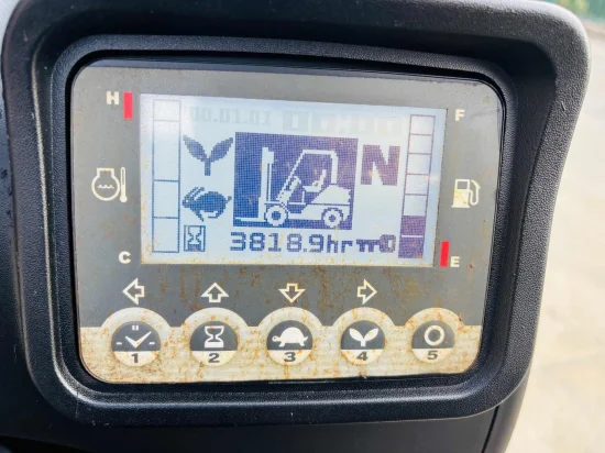 targonca NISSAN/UNICARRIERS