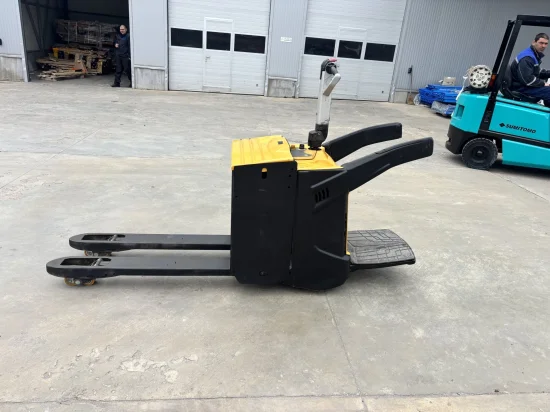 CATERPILLAR elektromos raklapemelő