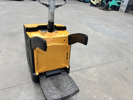 CATERPILLAR elektromos raklapemelő