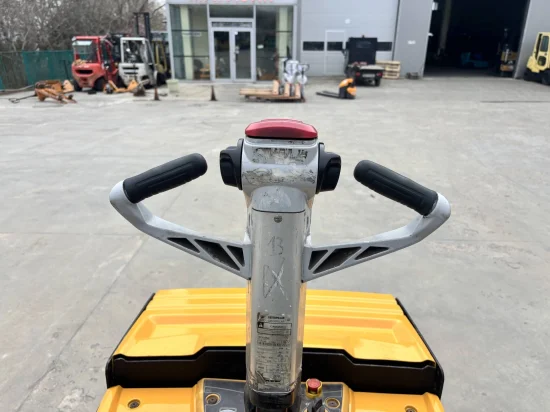 CATERPILLAR elektromos raklapemelő