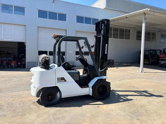targonca NISSAN/UNICARRIERS